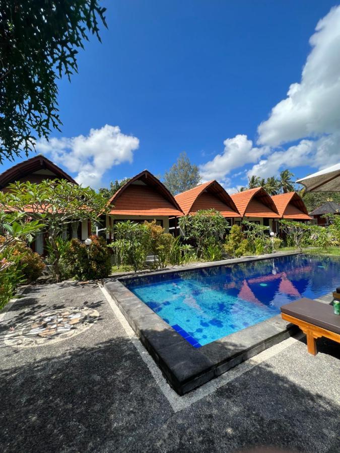 Sindhu Mesari Bungalow Toyapakeh Ngoại thất bức ảnh
