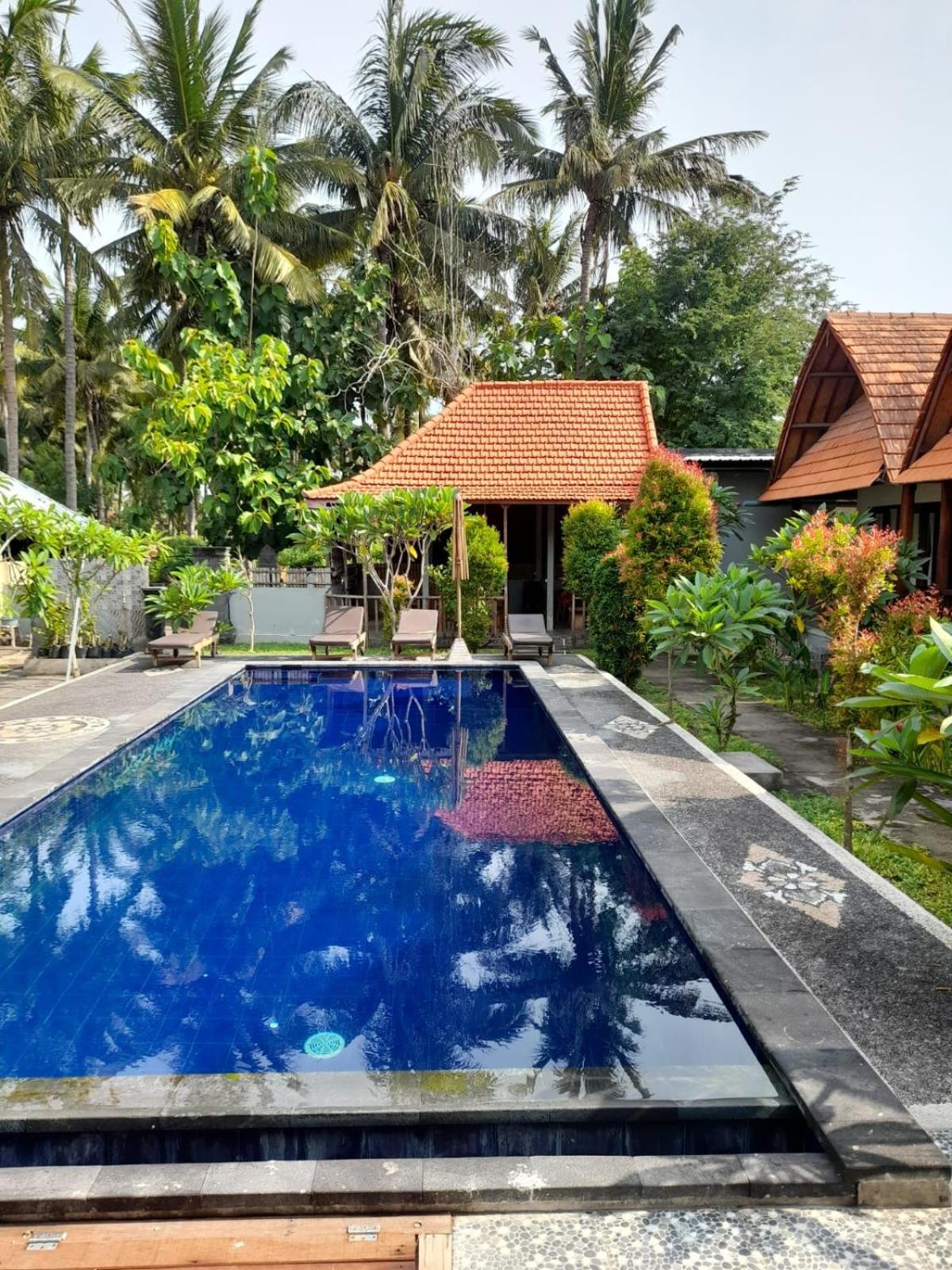 Sindhu Mesari Bungalow Toyapakeh Ngoại thất bức ảnh
