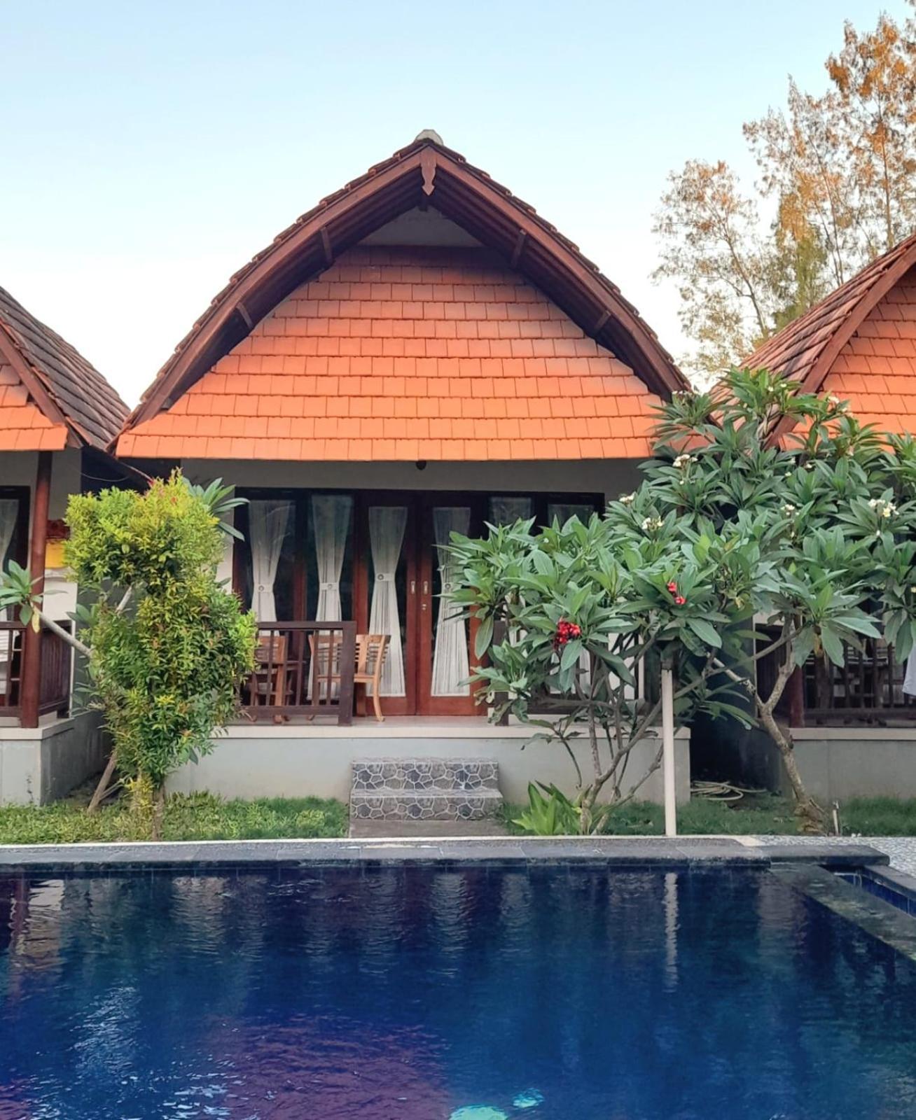 Sindhu Mesari Bungalow Toyapakeh Phòng bức ảnh